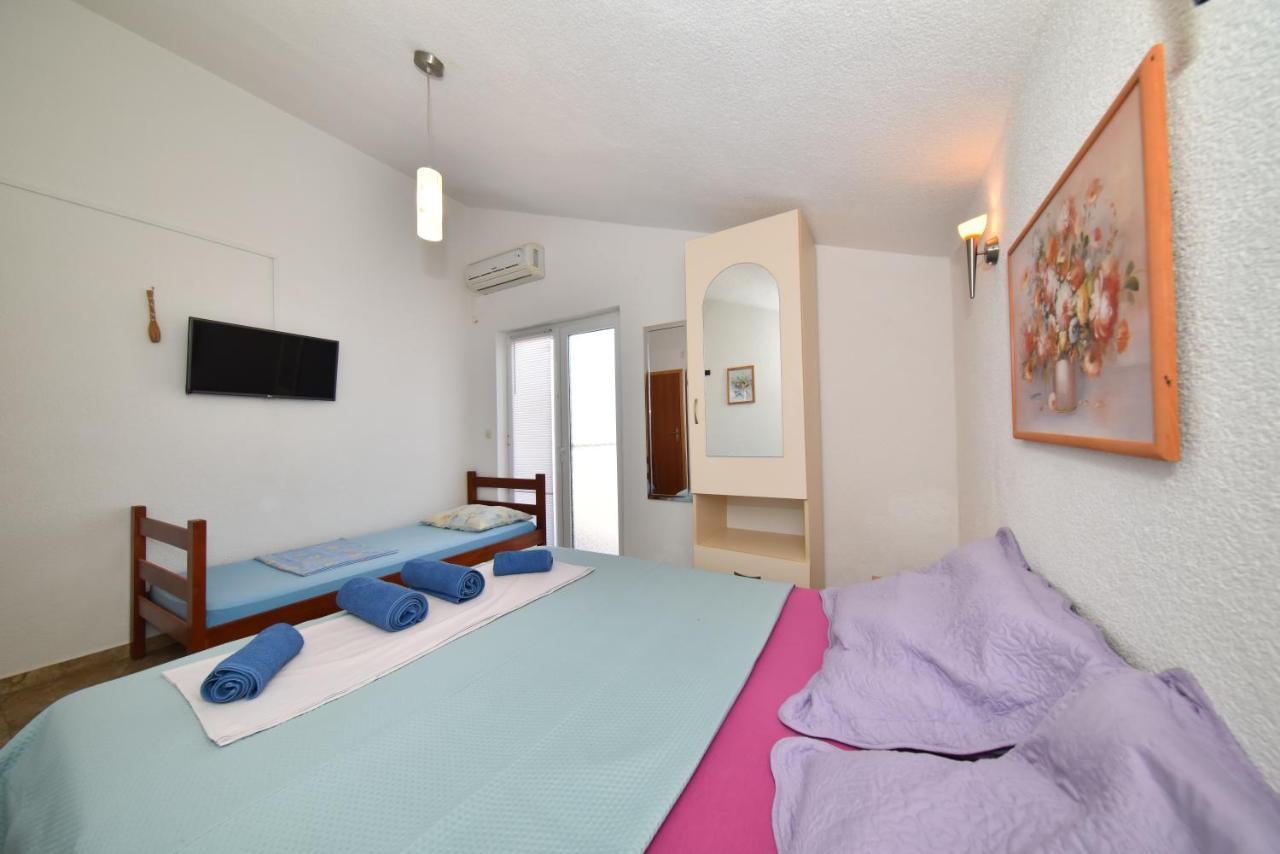 Apartments Zrakic Затон Екстер'єр фото