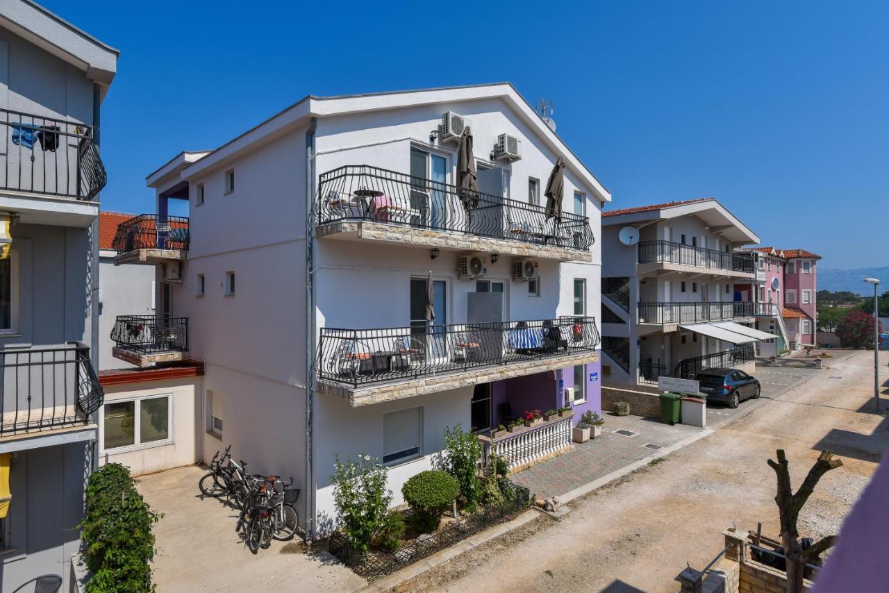 Apartments Zrakic Затон Екстер'єр фото