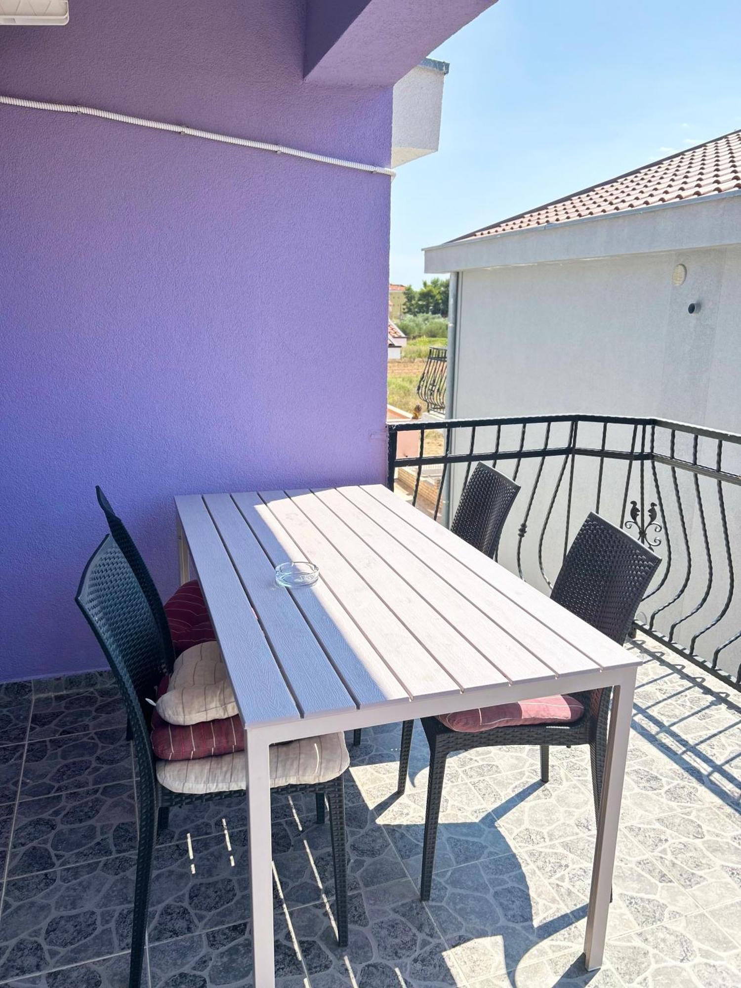 Apartments Zrakic Затон Екстер'єр фото
